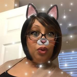 Meet your Posher, Tracy